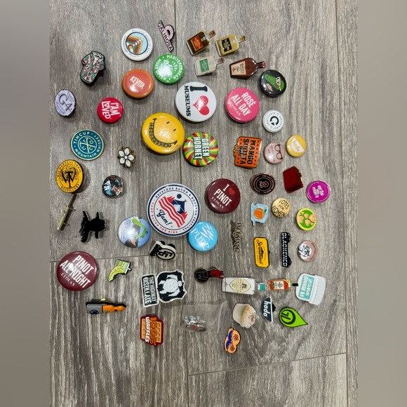 Assorted Pin Collection - 55 pins - Picture 3 of 3